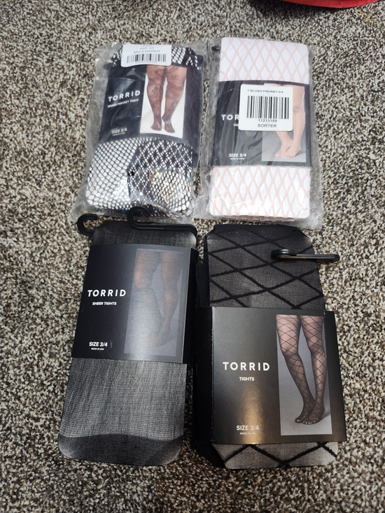 torrid Accessories - Torrid Bundle (4 Items) Black Fishnet & Diamond Pattern Tights - 3/4 Size, New